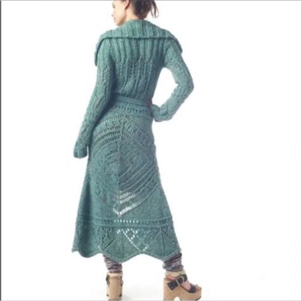 Like new Free People Budapest Dream Crochet duster - Picture 4 of 10